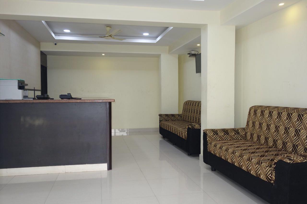 Hotel Nithin Krishna Tirupati Exterior foto