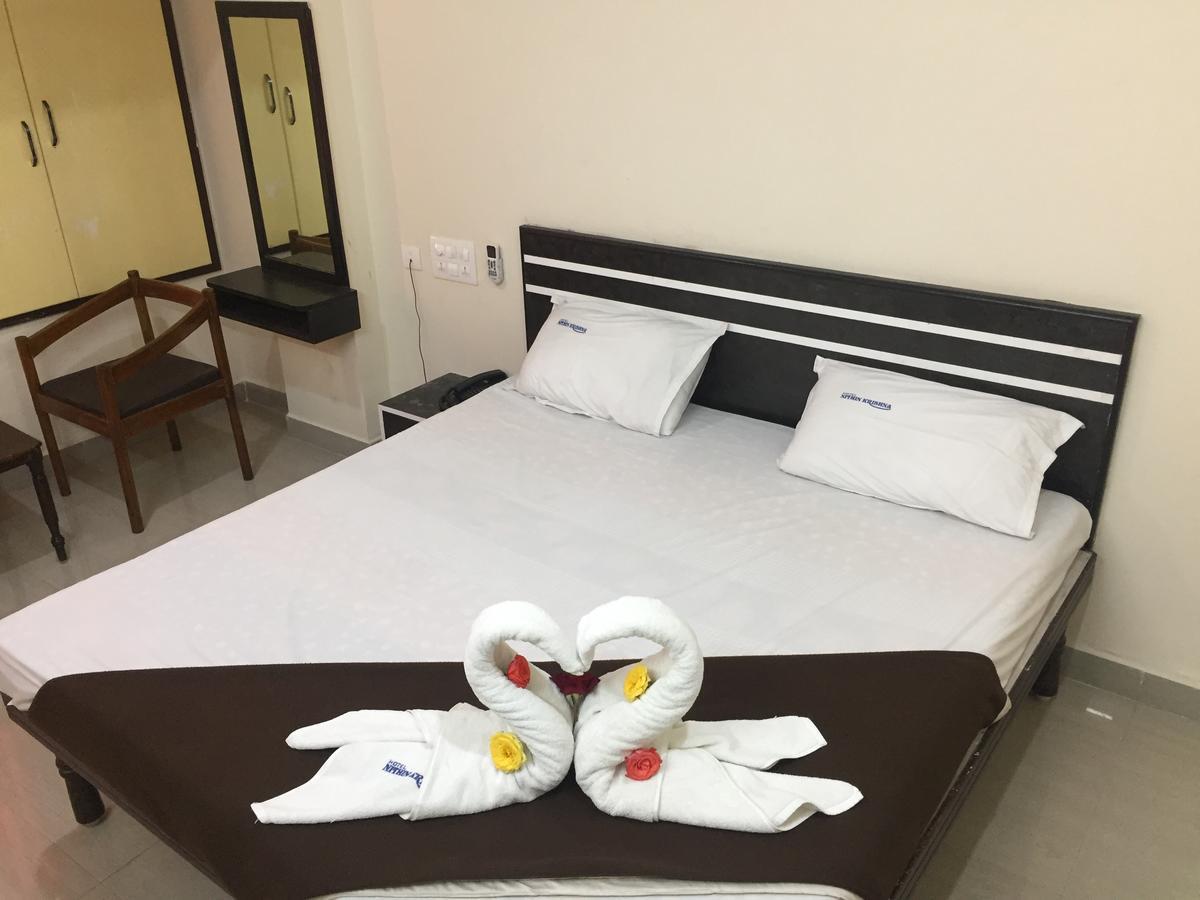 Hotel Nithin Krishna Tirupati Exterior foto